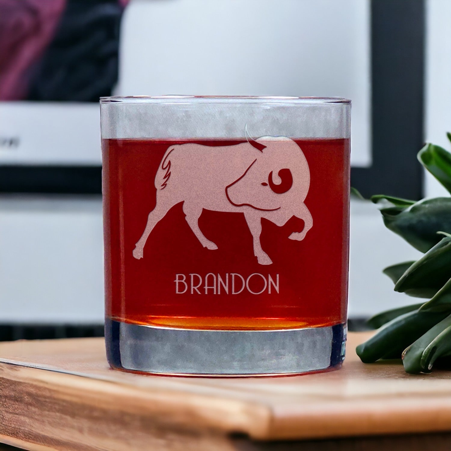 Bull Whisky Glass with personalization - Copyright Hues in Glass