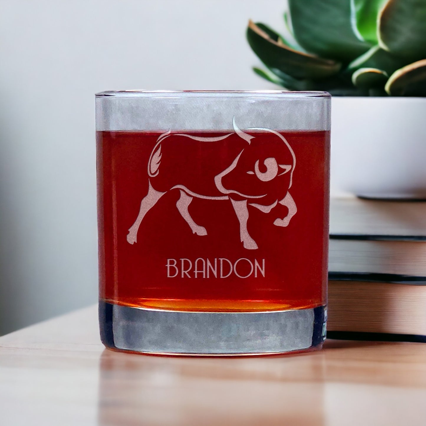 Personalized Bull Whisky Glass with personalization - Design 2 - Copyright Hues in Glass