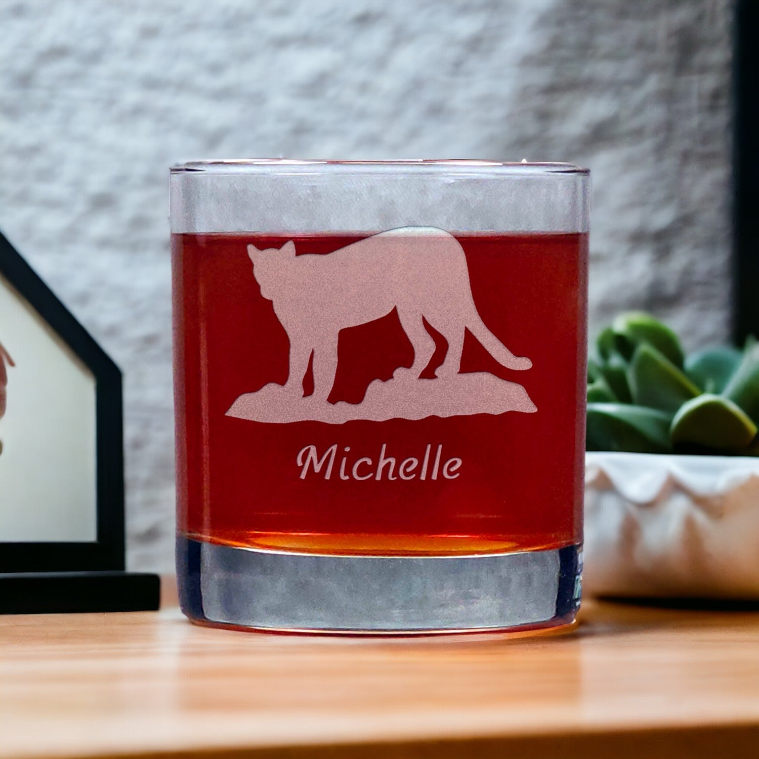 Personalized Cougar Whisky Glass - Copyright Hues in Glass