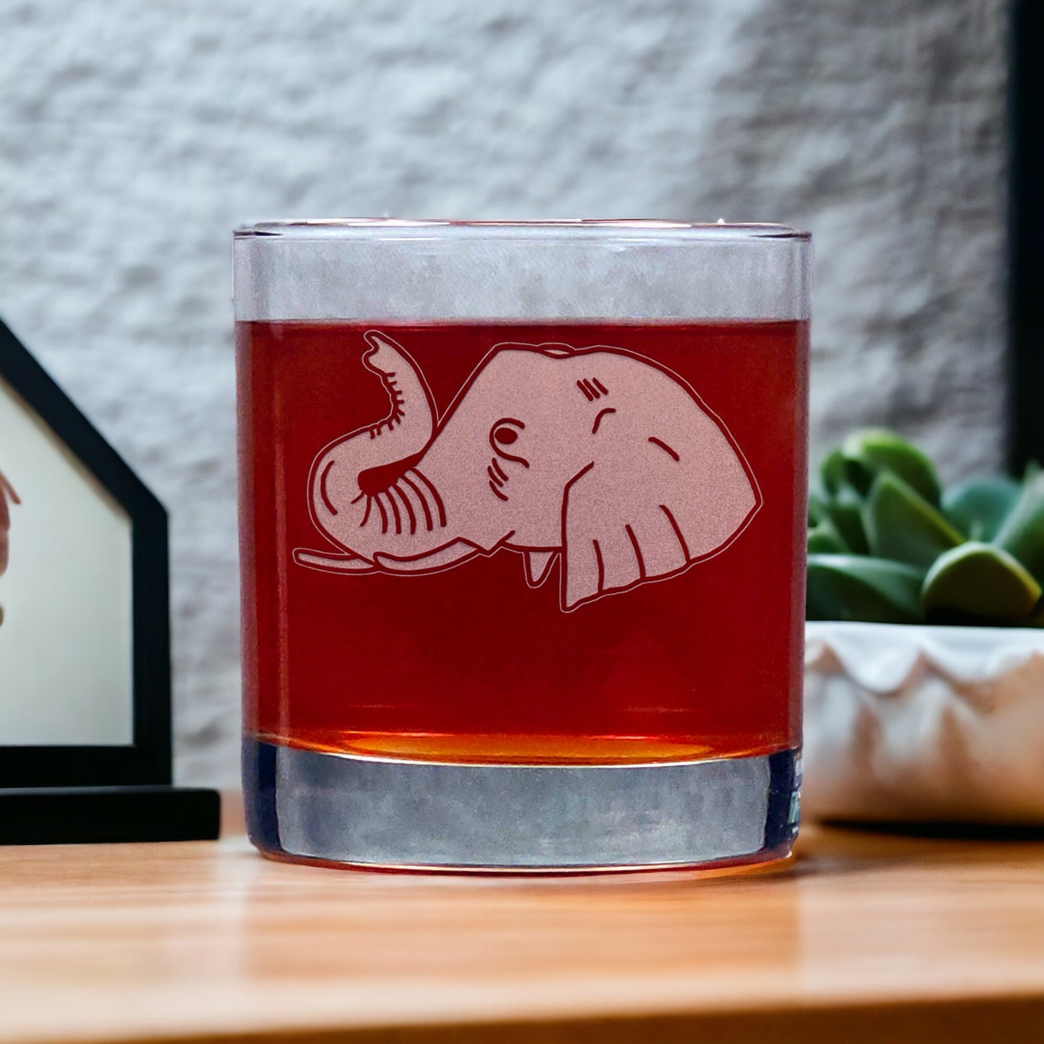 Personalized Elephant Head Personalized Whisky Glass - Copyright Hues in Glass