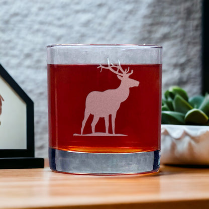 Elk Whisky Glass - Design 5 - Copyright Hues in Glass