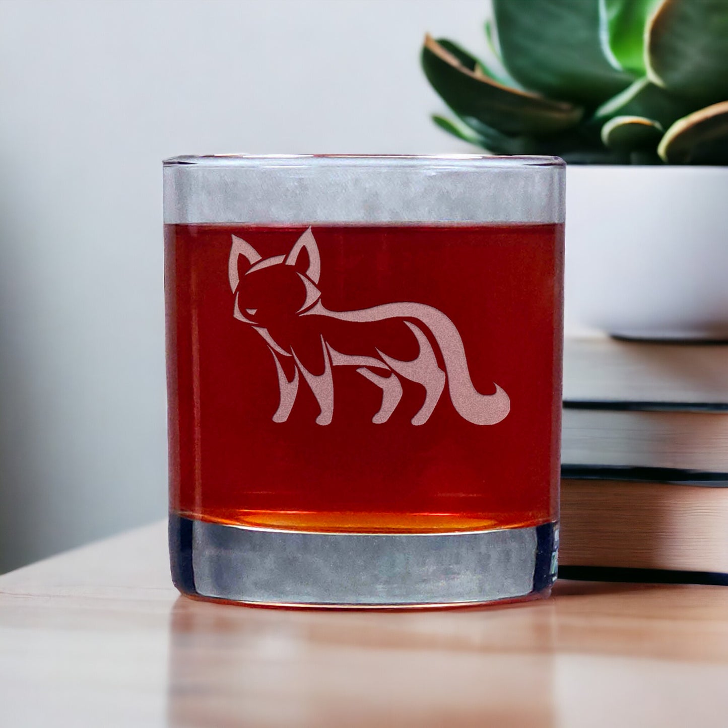 Fox Whisky Glass - Design 1 - Copyright Hues in Glass