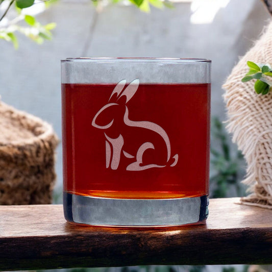 Sitting Rabbit 11oz etched whiskey Glass - copyright Hues in Glass