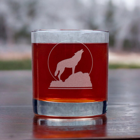 Wolf Howling at the Moon Whisky Glass - Design 3 - Copyright Hues in Glass