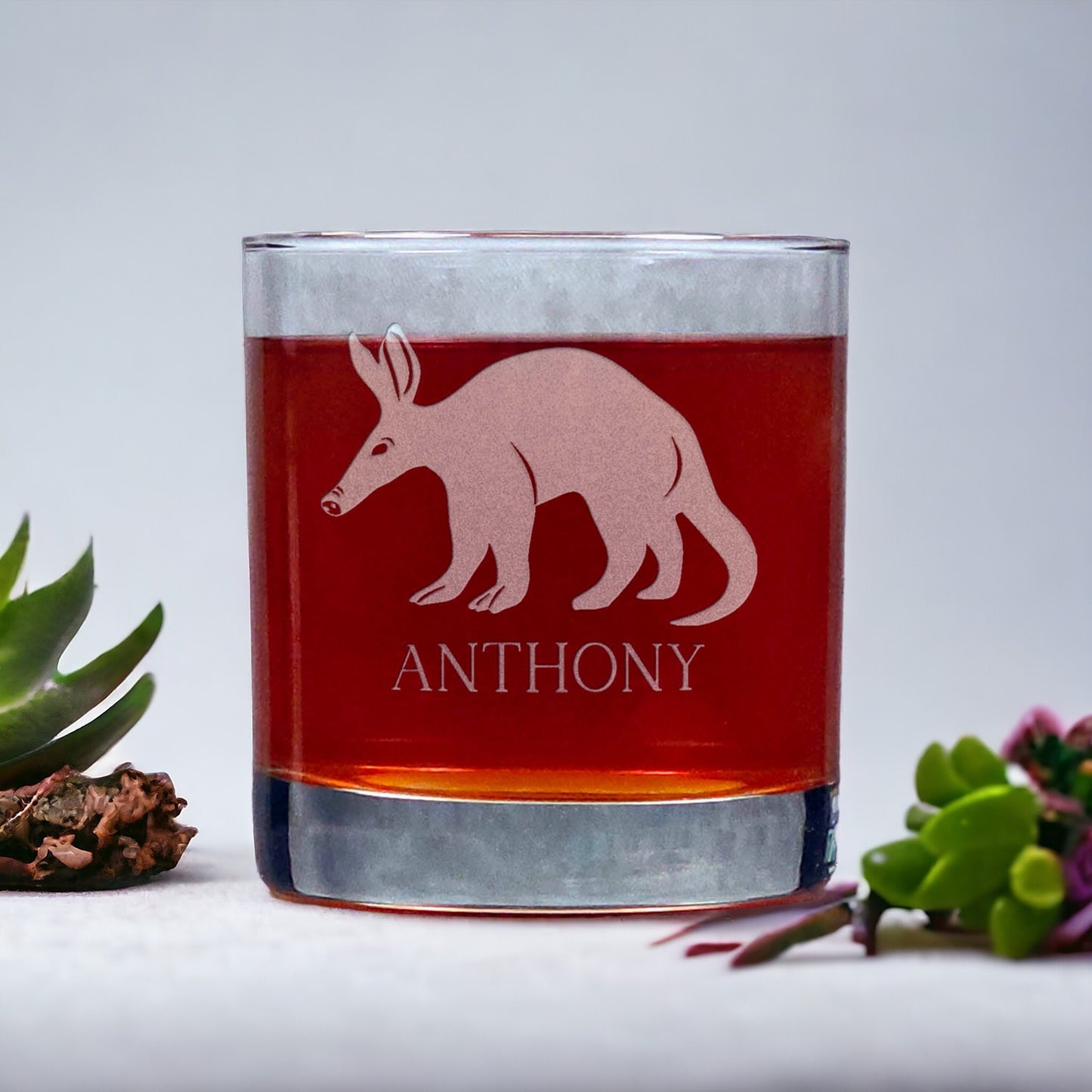 Aardvark Personalized Whisky Glass - Copyright Hues in Glass