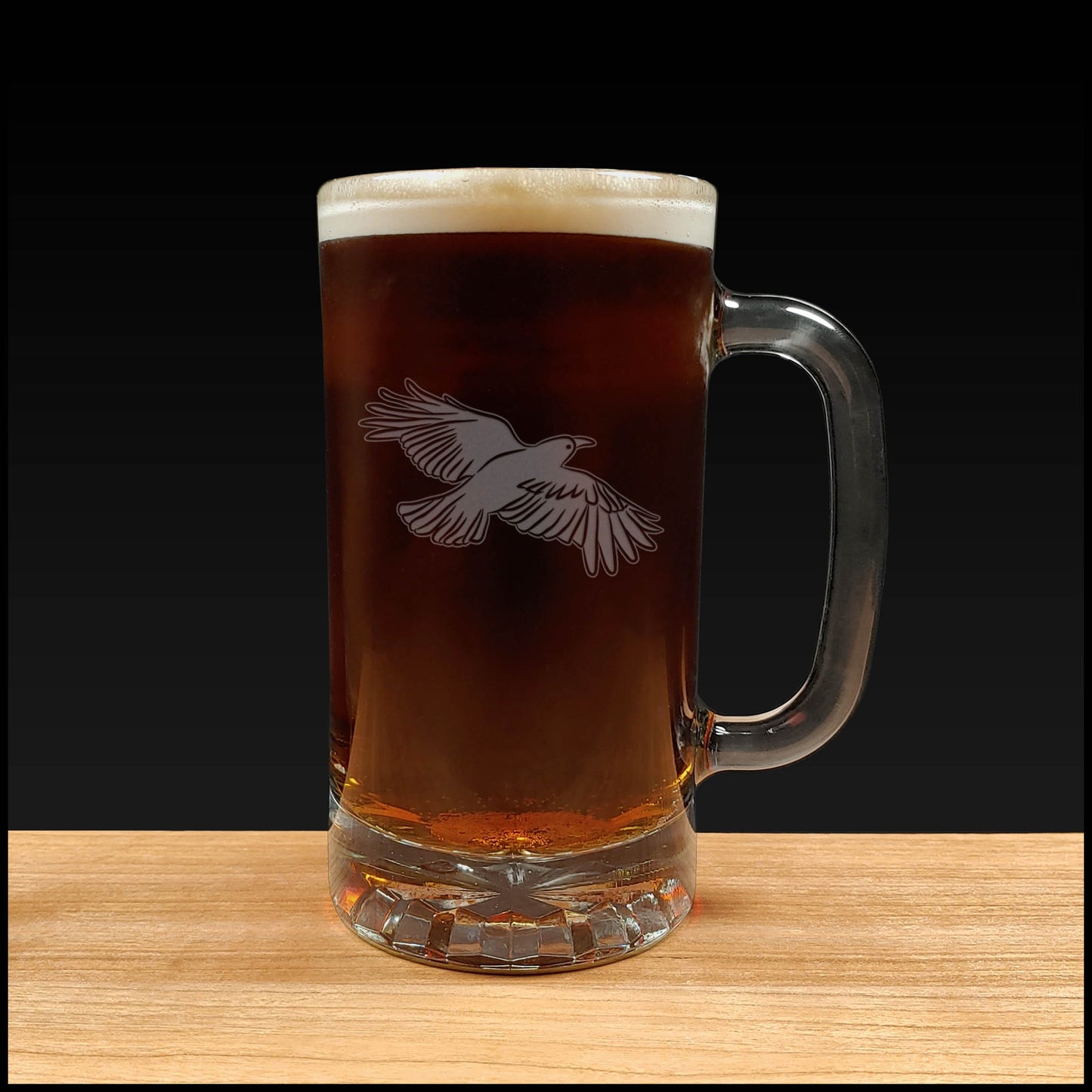 Flying Crow Design Beer Mug - Dark Beer - Design 4 - Copyright Hues in Glass