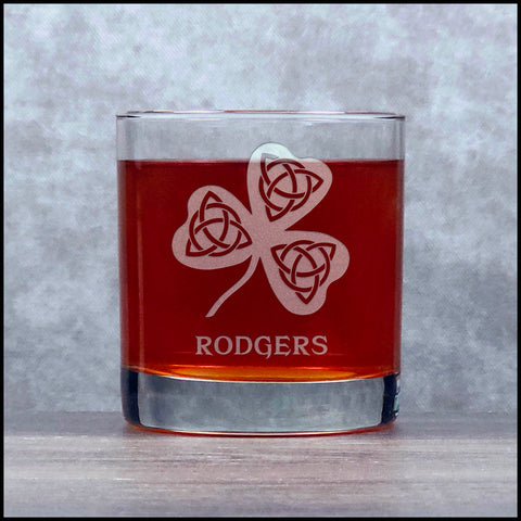 Personalized Celtic Shamrock Whisky Glass - Copyright Hues in Glass