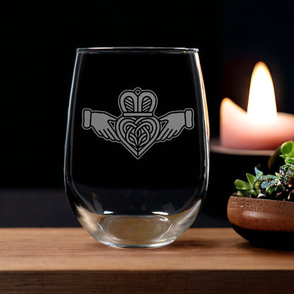 Celtic Claddagh Stemless Wine Glass - Copyright Hues in Glass