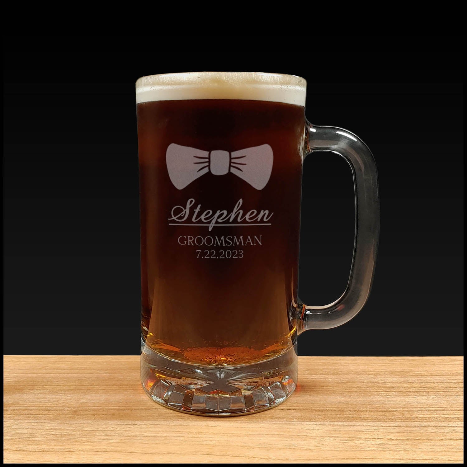 Groomsman Beer Mug with Bow Tie design - Dark Beer - Copyright Hues in Glass