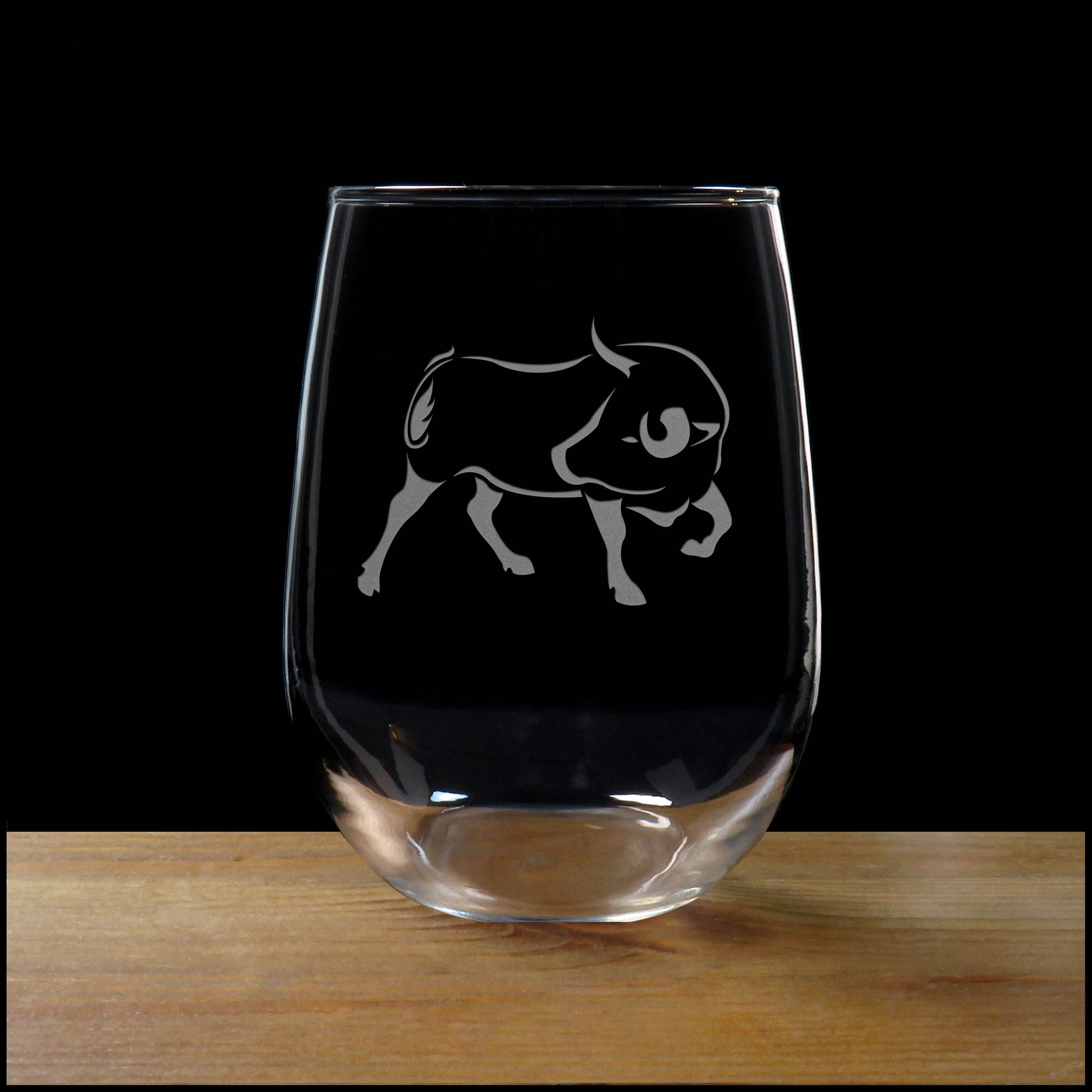 Bull Stemless Wine Glass - Design2 - Copyright Hues in Glass