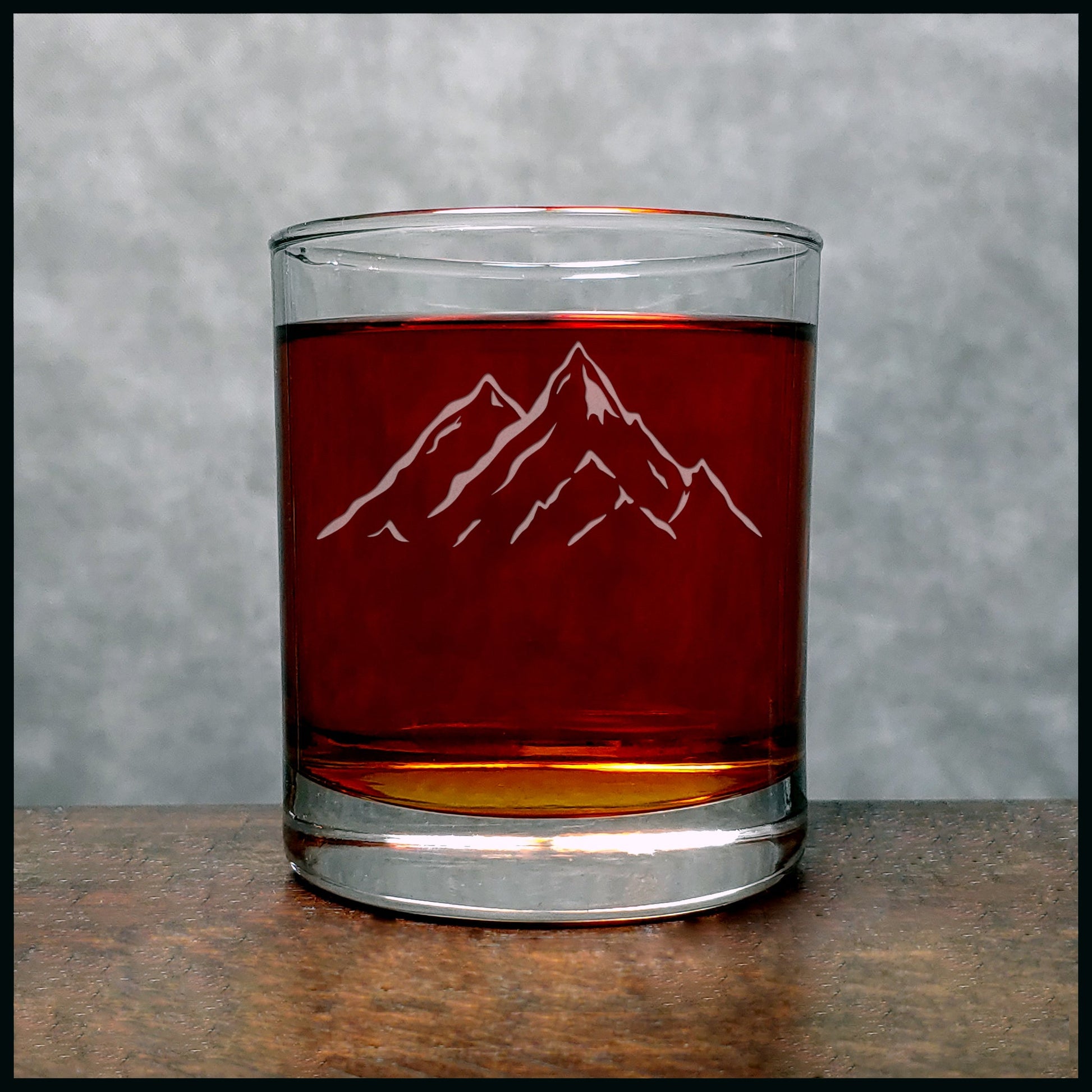 Mountain Personalized Whisky Glass - Copyright Hues in Glass